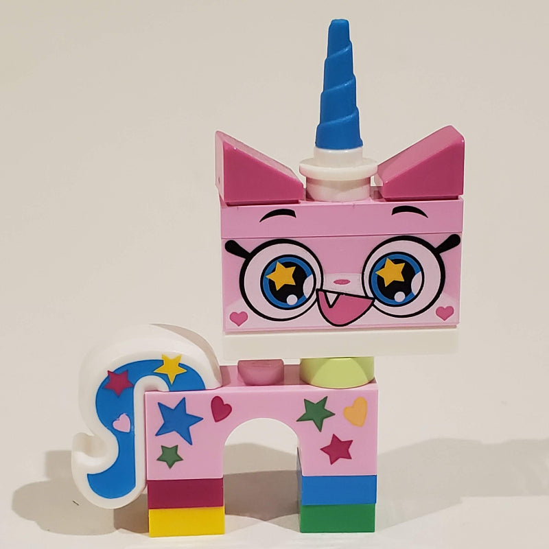 fig-010602 – Unikitty / Rainbow Unikitty