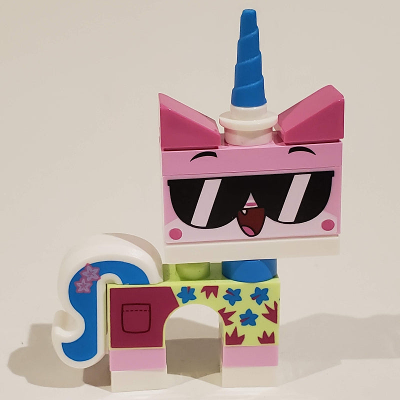 fig-010606 – Unikitty, Shades