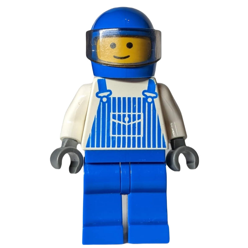fig-010703 – White Torso, Blue Overall, Blue Helmet