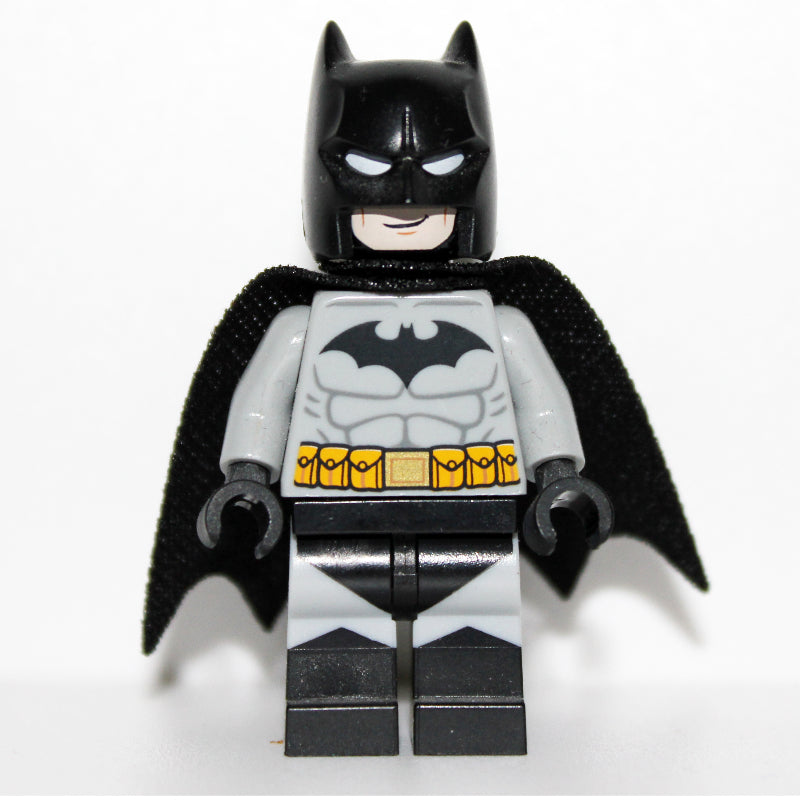 fig-010908 – Batman, Light Bluish Gray Suit, Black Cape and Cowl, Black Head