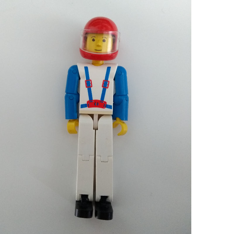 fig-011031 – Technic Figure White Legs, White Top with Blue Braces Print, Blue Arms, Red Helmet