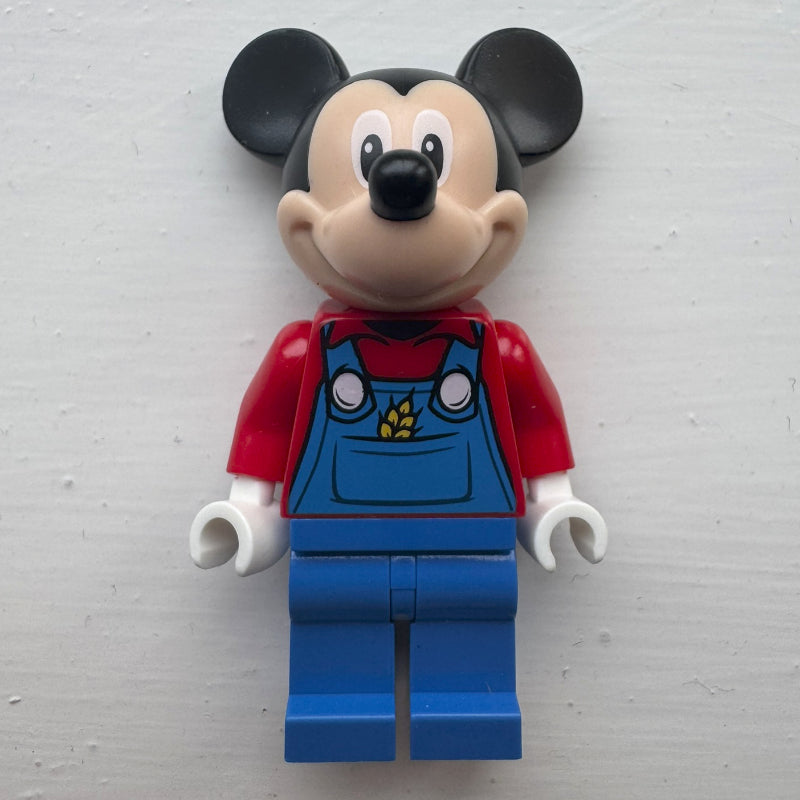 fig-011320 – Mickey Mouse, Farmer