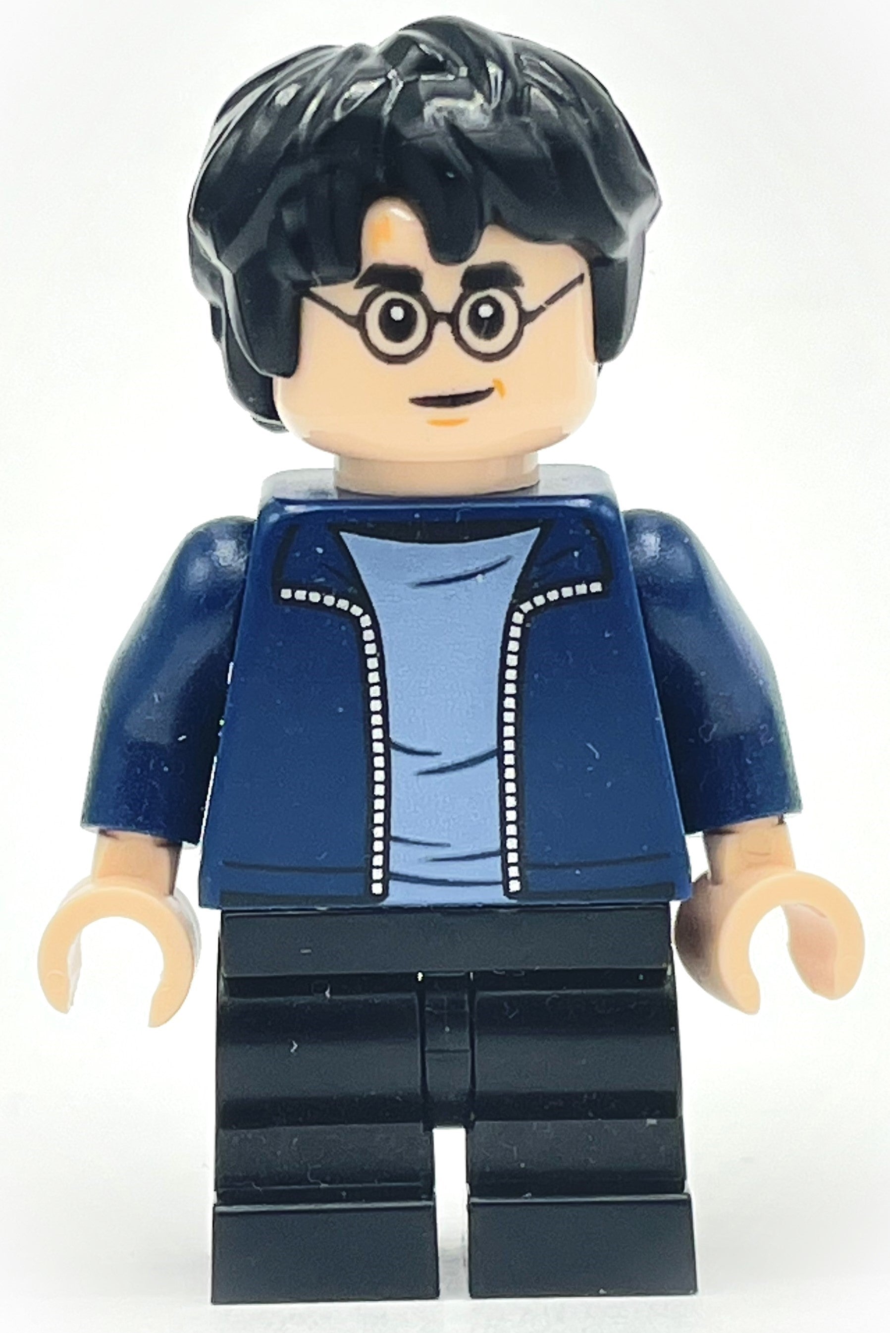 fig-011377 – Harry Potter, Dark Blue Jacket, Medium Legs