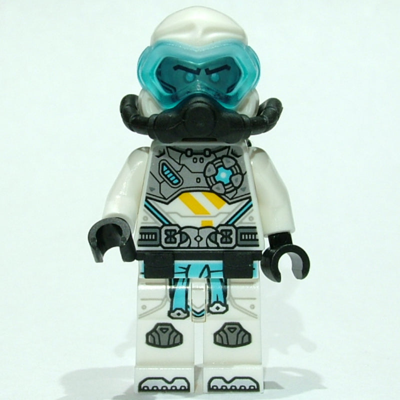 fig-011520 – Zane - Scuba (Seabound)
