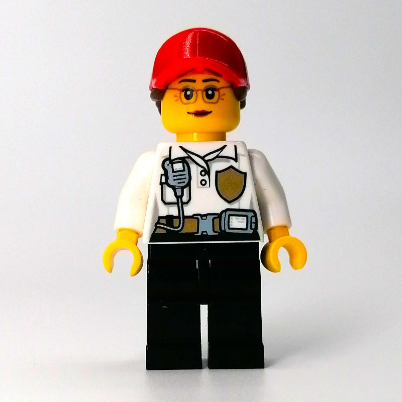 fig-011734 – Firefighter, White Torso, Black Legs, Red Cap