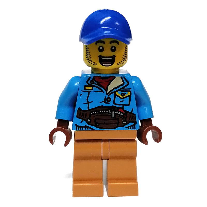 fig-011898 – Dark Azure Torso, Medium Nougat Legs, Blue Cap