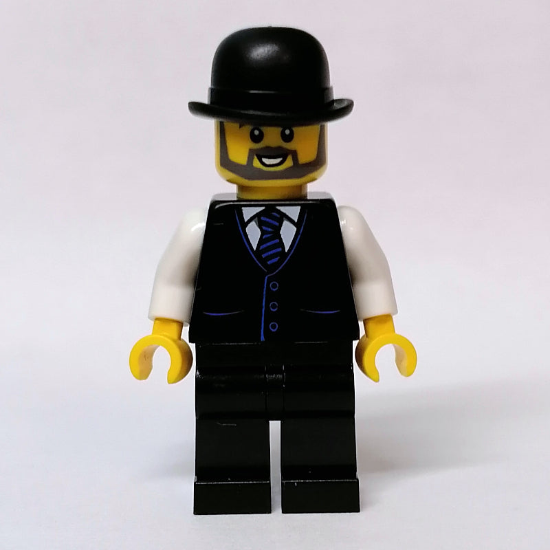 fig-011912 – Black Suit, White Shirt, Black Hat