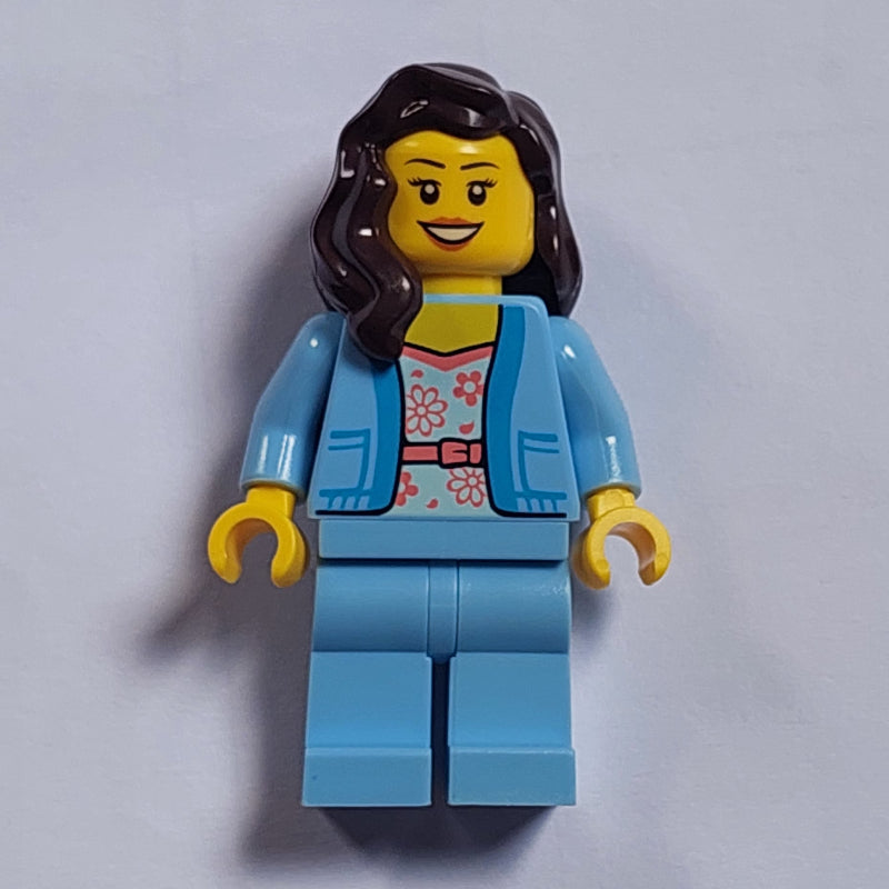 fig-012164 – Woman, Bright Light Blue Torso and Legs, Dark Brown Hair
