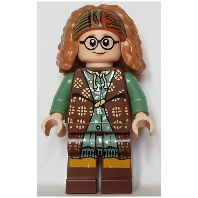 fig-012307 – Professor Sybill Trelawney, Reddish Brown Outfit