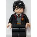 fig-012308 – Harry Potter, Gryffindor Robes Open, Medium Legs