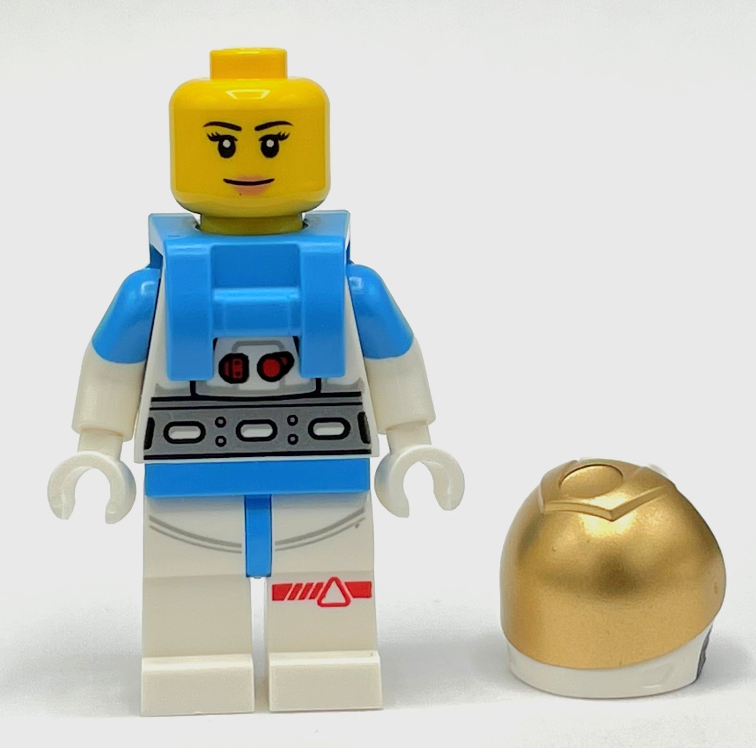 fig-012324 – Astronaut, White Spacesuit, Dark Azure Backpack, Gold Visor