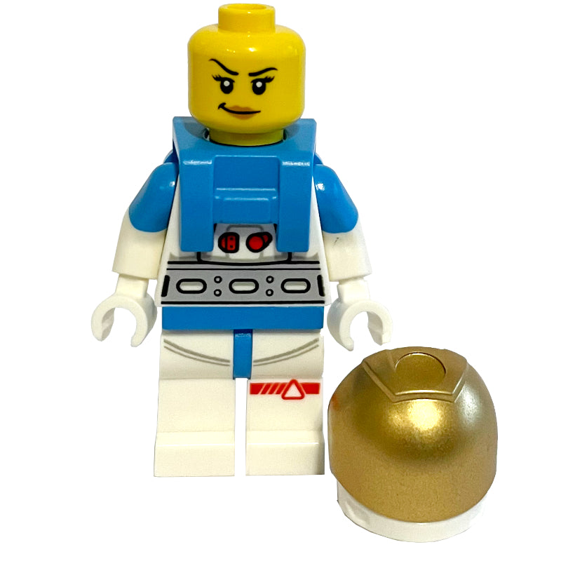 fig-012328 – Astronaut, Female, White Suit, Gold Visor, Smirk