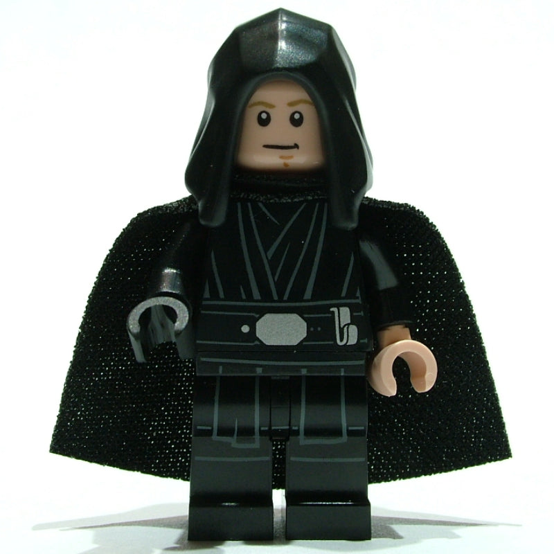 fig-012331 – Luke Skywalker, Black Robes, Black Hood and Cape