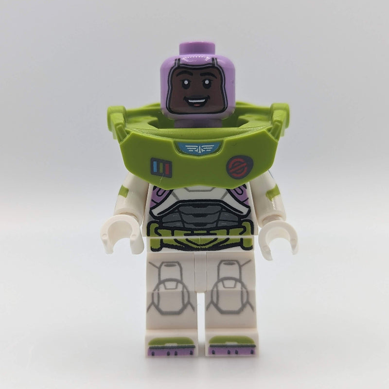 fig-012536 – Izzy Hawthorne - Star Command Suit
