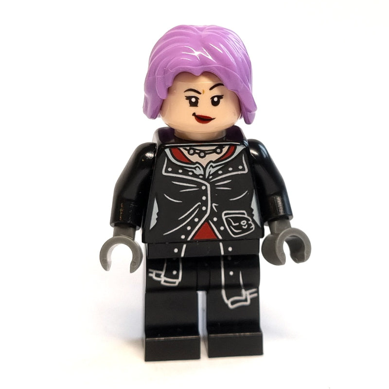 fig-012677 – Nymphadora Tonks, Medium Lavender Hair, Closed Jacket