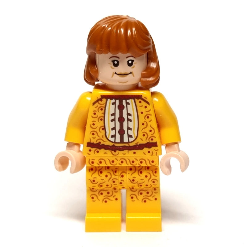 fig-012679 – Molly Weasley, Bright Light Orange Outfit