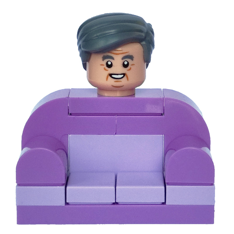 fig-013059 – Horace Slughorn, Chair Disguise