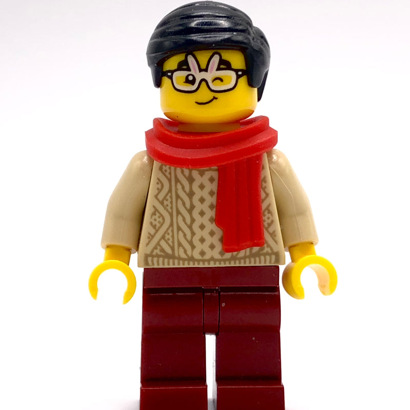 fig-013234 – Tan Torso, Dark Red Legs, Black Hair, Red Scarf