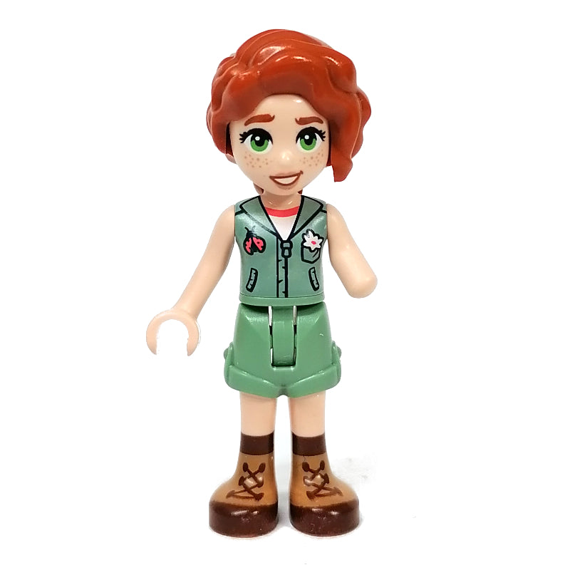fig-013283 – Autumn - Sand Green Jacket, Sand Green Shorts