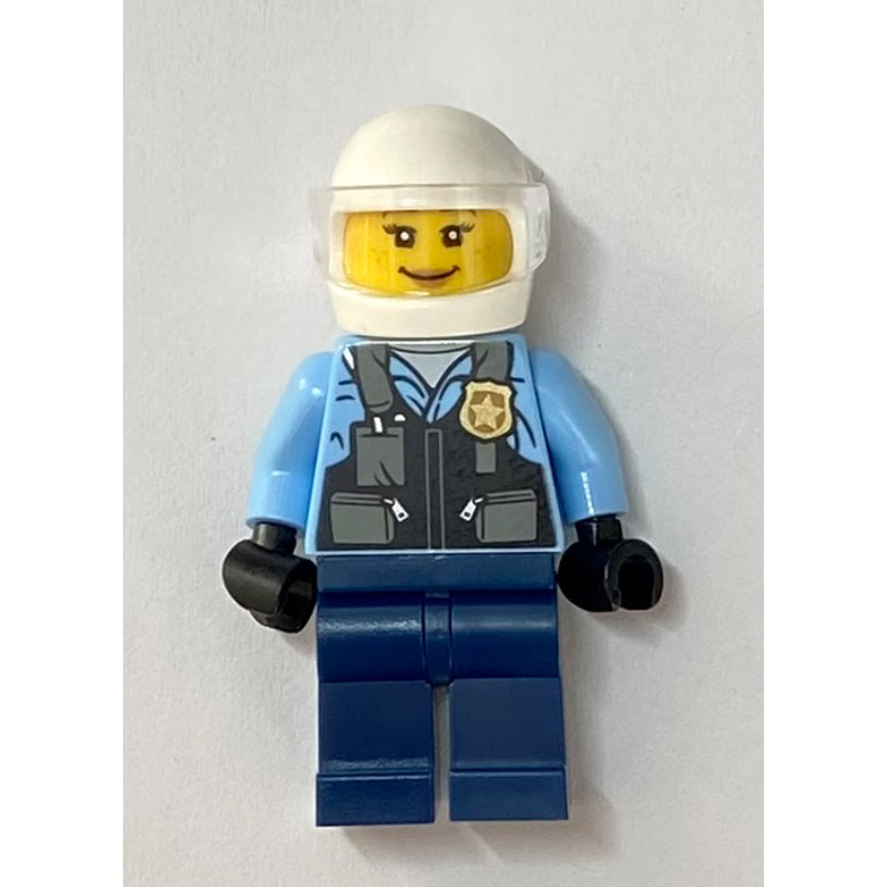 fig-013326 – Policewoman, Bright Light Blue Shirt, Dark Blue Legs, White Helmet an Visor
