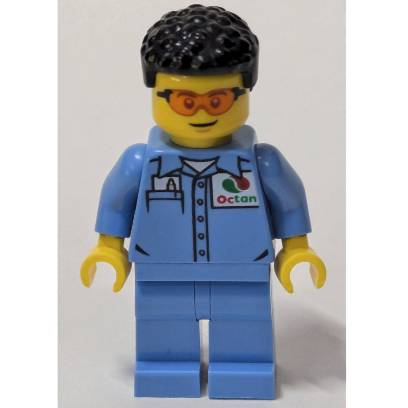 fig-013355 – Mechanic, Medium Blue Overalls