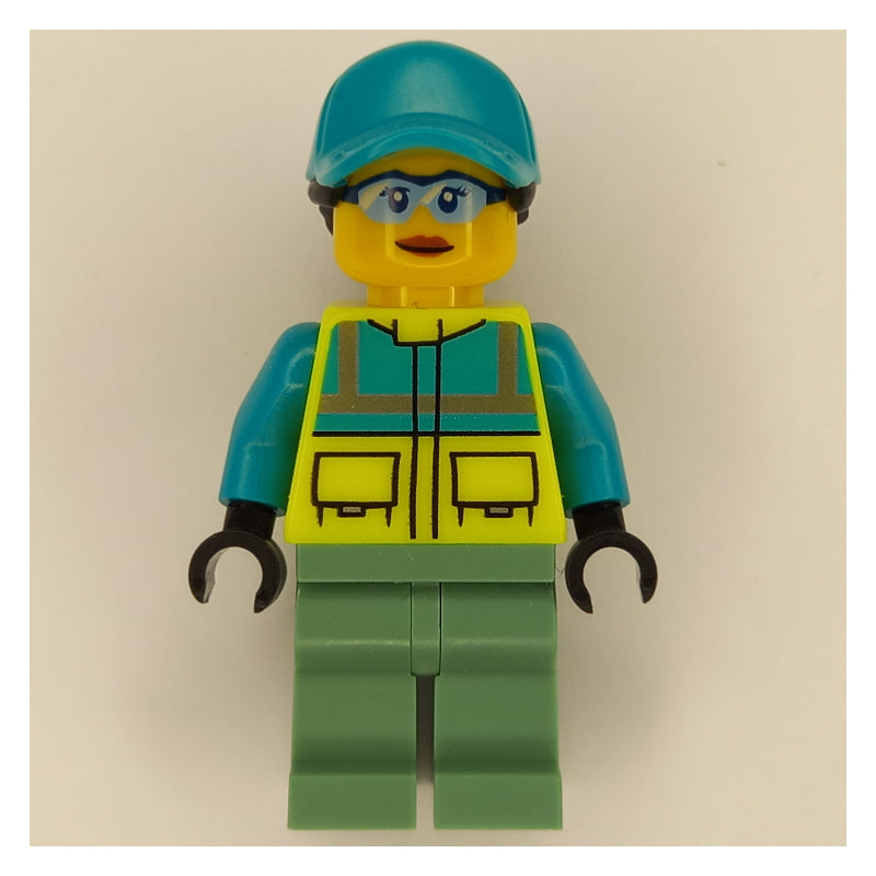 fig-013511 – Paramedic - Vibrant Yellow Torso, Sand Green Legs, Dark Turquoise Cap