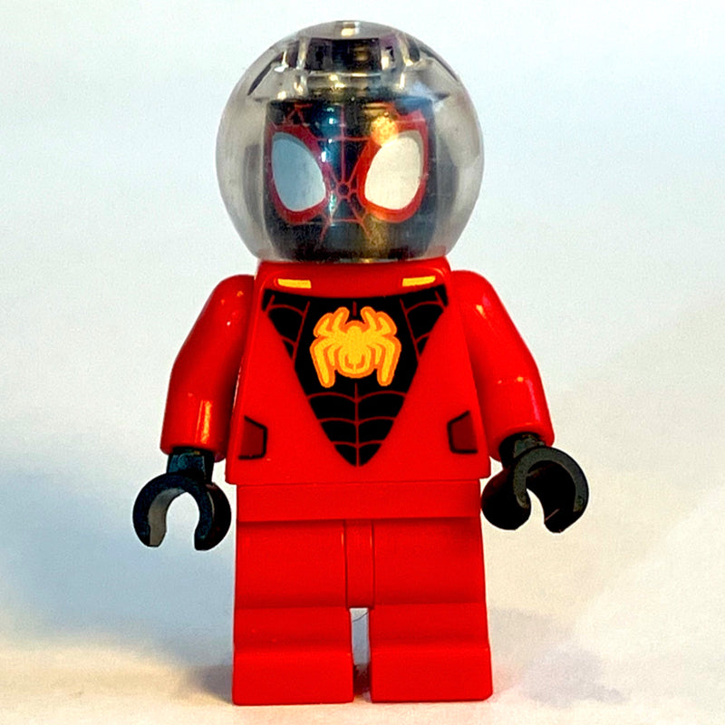 fig-013583 – Spin / Spider-Man (Miles Morales), Medium Red Legs, Bubble Helmet