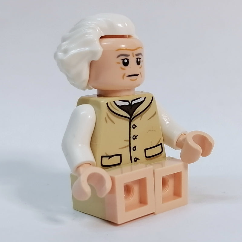 fig-013617 – Bilbo Baggins - White Hair, Sitting