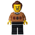fig-013642 – Medium Nougat Torso, Black Legs, Reddish Brown Hair