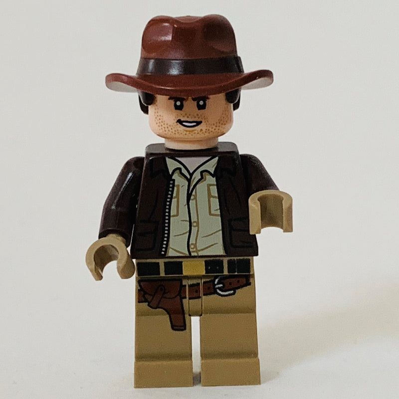 fig-013690 – Indiana Jones in Dark Brown Jacket, Tan Shirt, Dark Tan Hands