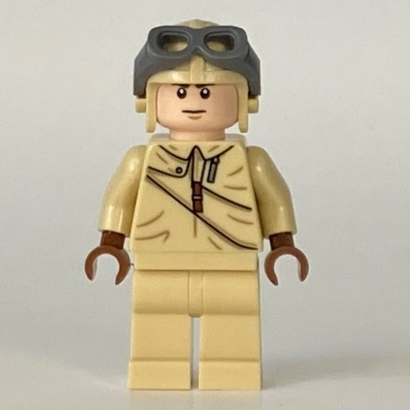 fig-013694 – Fighter Pilot
