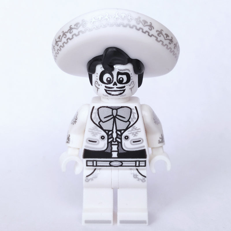 fig-013715 – Ernesto De La Cruz
