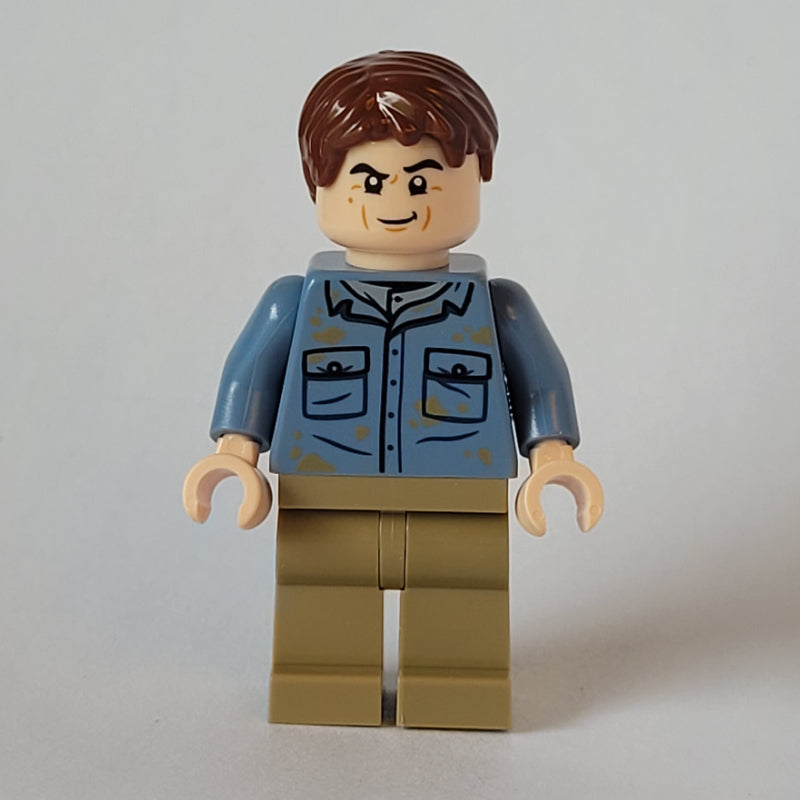 fig-013870 – Alan Grant, Hair