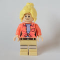 fig-013881 – Ellie Sattler, Coral Shirt, Ponytail, Closed Mouth