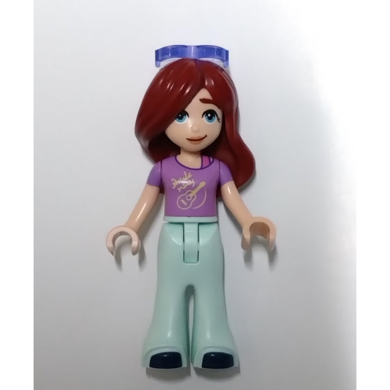 fig-013889 – Paisley - Lavender Top, Light Aqua Legs, Sunglasses