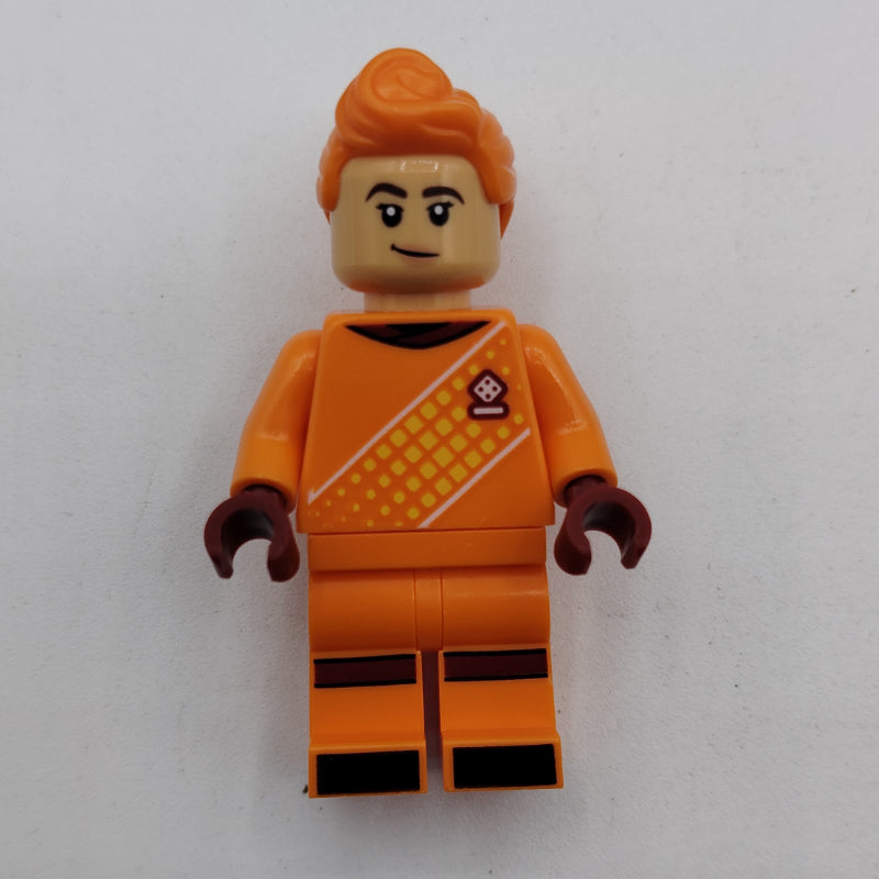 fig-014013 – Soccer Fan, Orange Soccer Kit