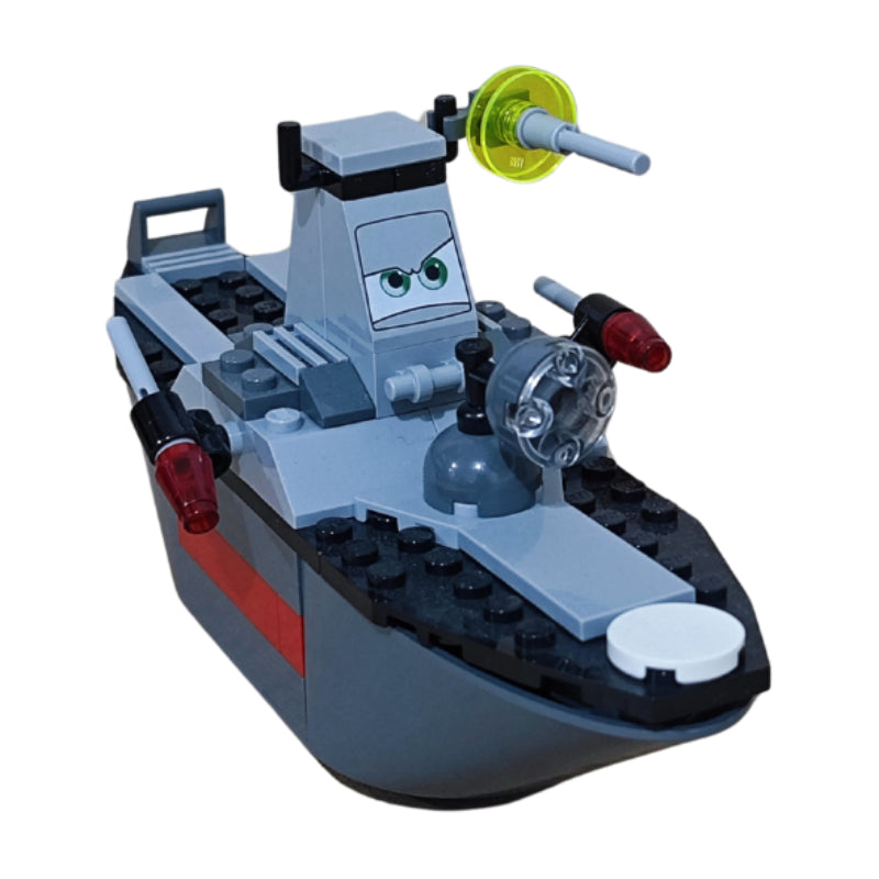fig-014056 – Combat Ship (Cars)