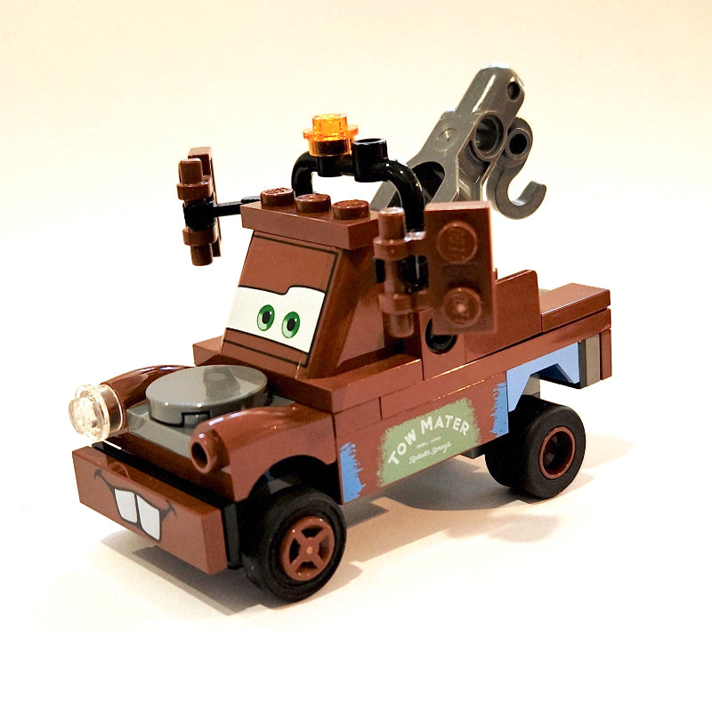 fig-014077 – Tow Mater, Raised Left Eye