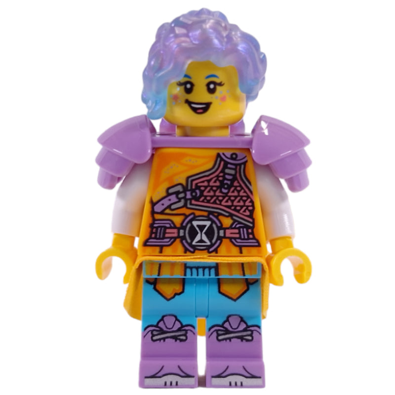 fig-014148 – Izzie, Shoulder Armor, Skirt