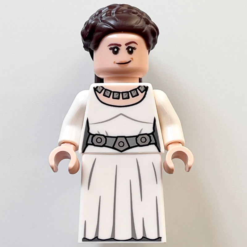 fig-014203 – Princess Leia, White Dress