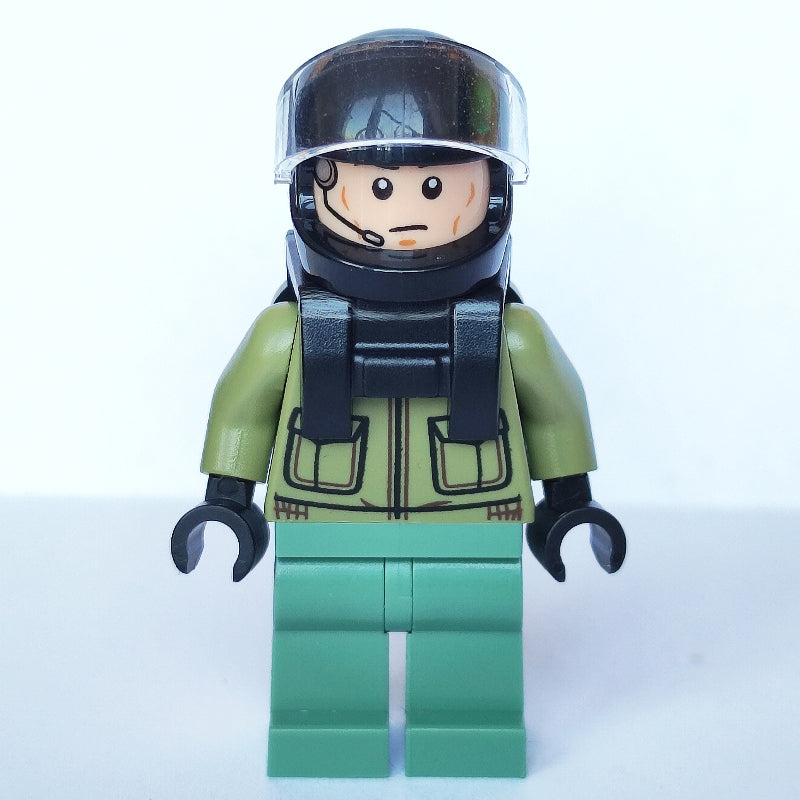 fig-014370 – Wildlife Guard - Neck Bracket, Helmet