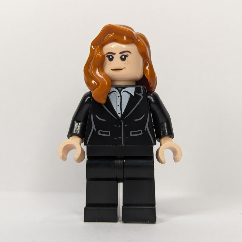 fig-014438 – Pepper Potts, Black Suit