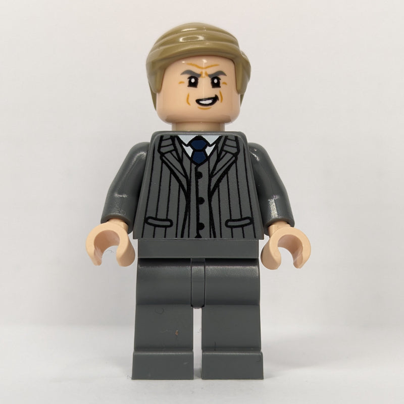 fig-014440 – Alexander Pierce
