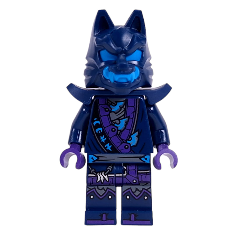 fig-014563 – Wolf Mask Warrior, Shoulder Pads