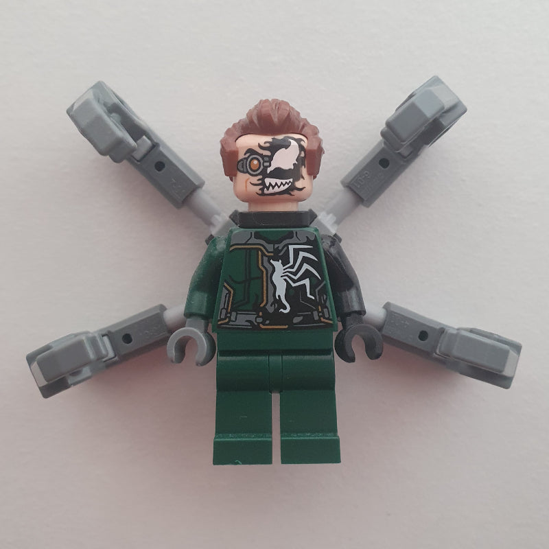 fig-014601 – Venom Doc Ock