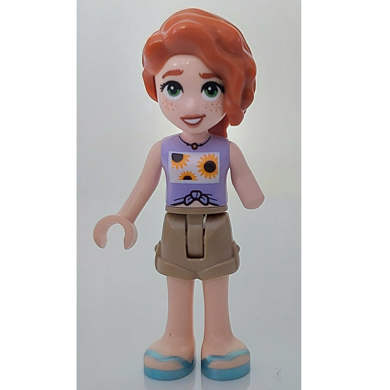 fig-014613 – Autumn, Lavender Top, Dark Tan Shorts