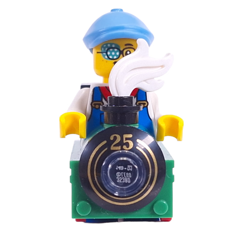 fig-014646 – Train Kid