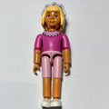 fig-014881 – Belville Figure, Light Violet Headband and Bows