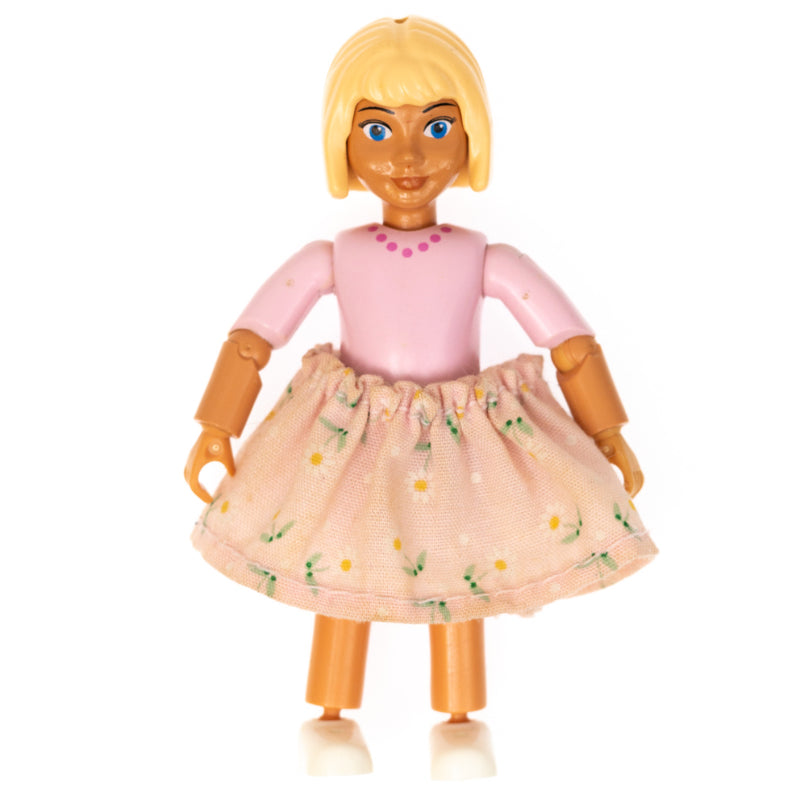fig-014904 – Belville Figure, Girl, Pink Dress
