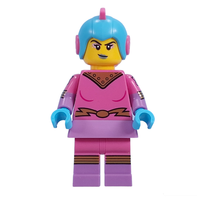fig-014958 – Retro Space Heroine